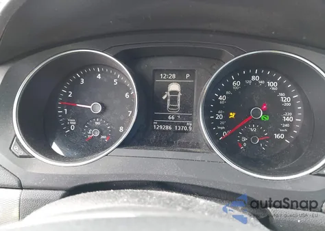 2018 Volkswagen Jetta 1.4T Se/1.4T Wolfsburg Edition из США, поврежденный, VIN 3VWDB7AJ5JM260062